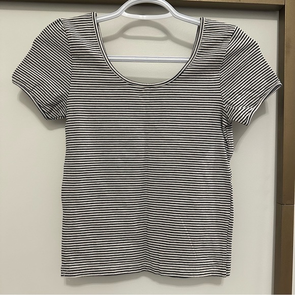 Forever 21 Striped Crop Top - Picture 2 of 2
